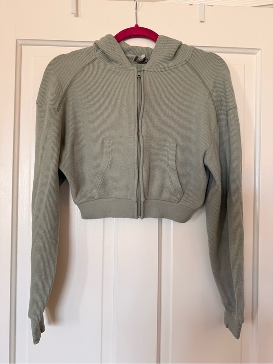 SKIMS Tops - Skims waffle collection cropped hooded zip up in mineral